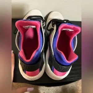 ?Huarache Nike pink, cream&dark purple-size M11.5 Nike | Shoes | Huarache Nike Pink Creamdark Purplesize M15  main image 2